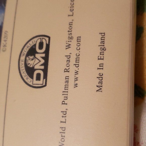 Indian, PRINTED FABRIC COUNTED CROSS STITCH KIT "Autumb Leaves" - Picture 12 of 12